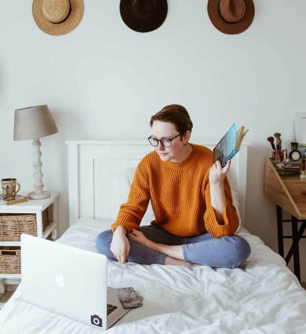 White Pillow - Imagem 2
