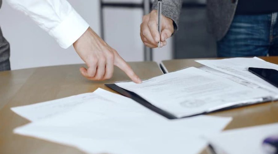 Os benefícios de um contrato de serviço.