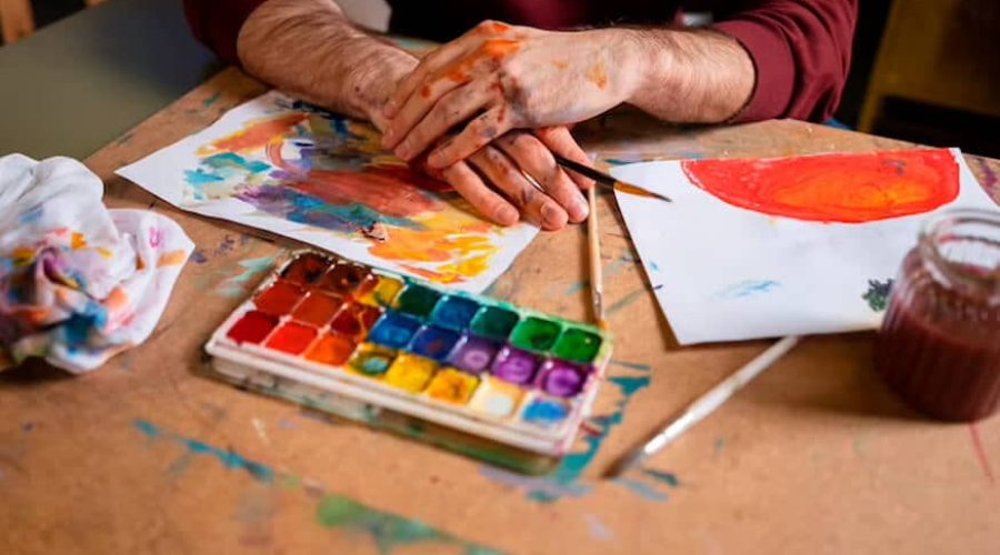 QUAIS OS BENEFÍCIOS DA ARTETERAPIA PARA A SAÚDE MENTAL