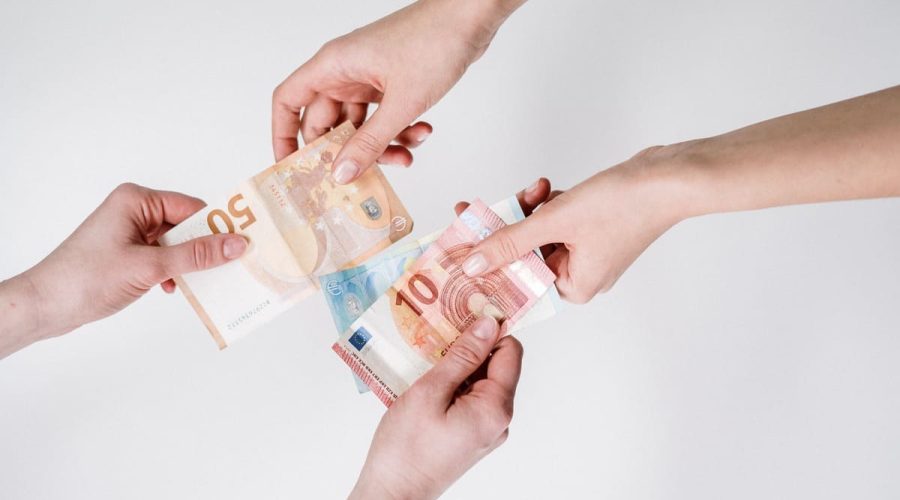 Economia – Estratégias Inteligentes: Dicas Práticas para Melhorar Suas Finanças