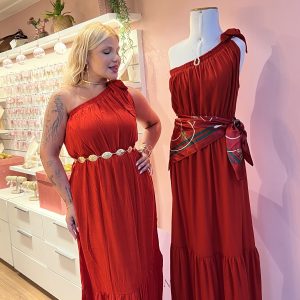 vestido ombro so
